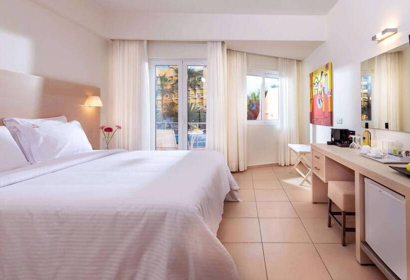 家庭间, High Beach Resort