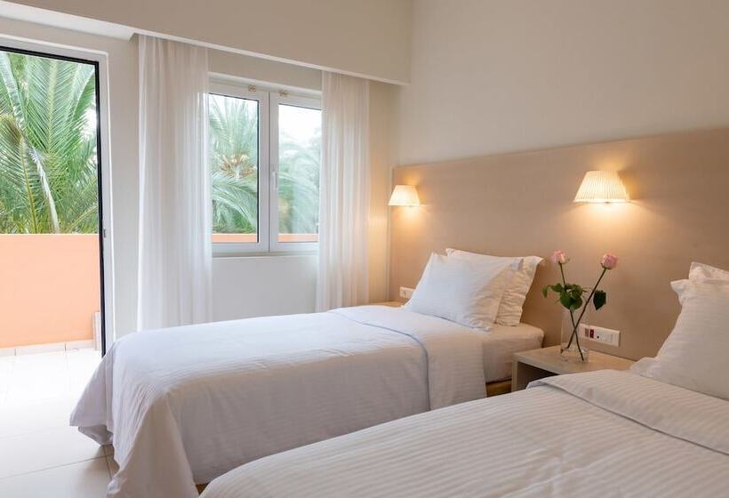 家庭间, High Beach Resort