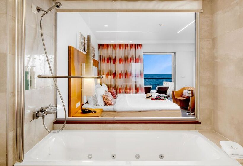 豪华两卧套房, High Beach Resort