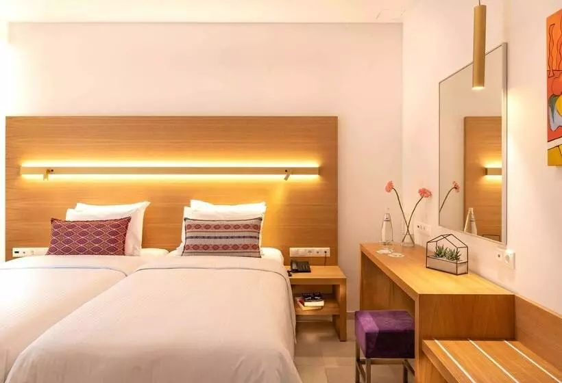 آپارتمان لوکس 2 خوابه, High Beach Resort