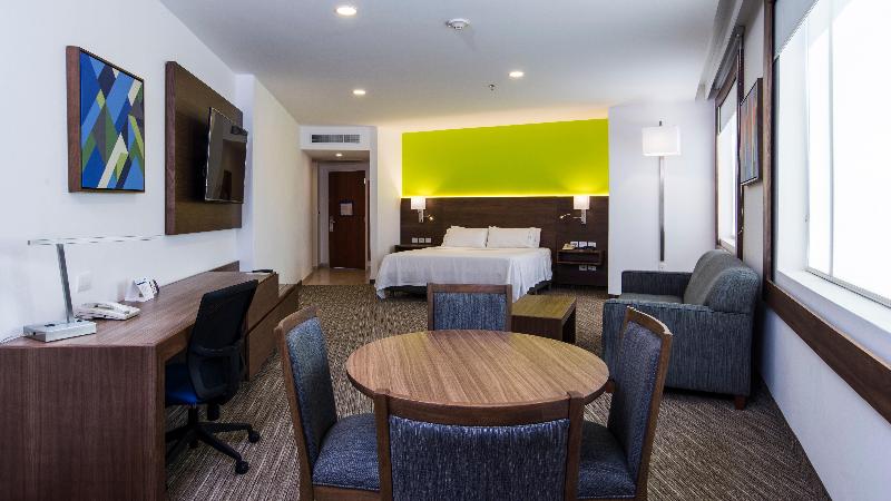 جناح سرير كينج, Holiday Inn Express Puebla, An Ihg