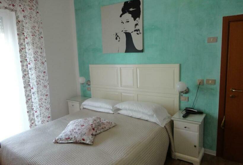 اتاق استاندارد, La Gioiosa