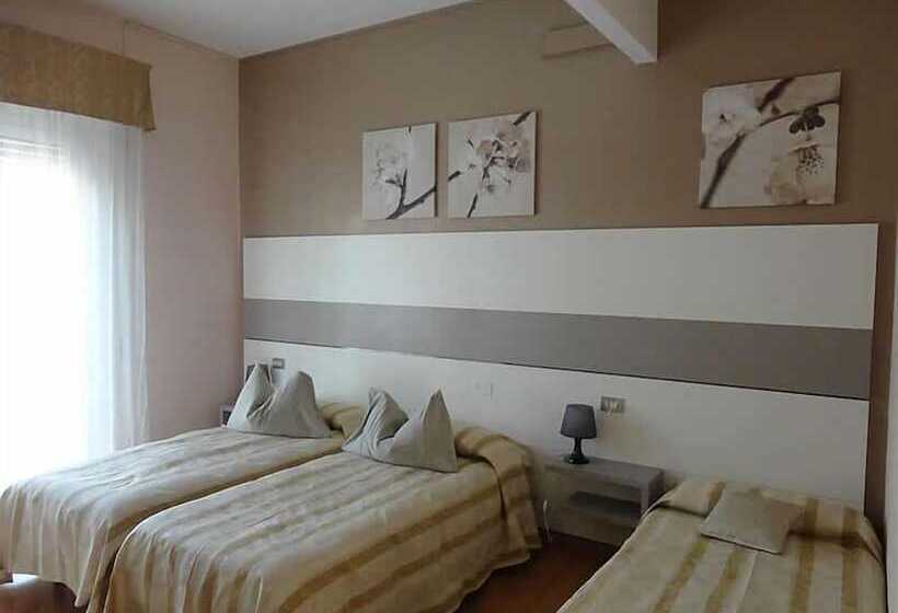 اتاق استاندارد چهار تخته, La Gioiosa