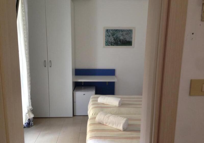 اتاق استاندارد, La Gioiosa