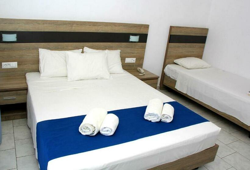 スタンダードルーム, Lardos Bay