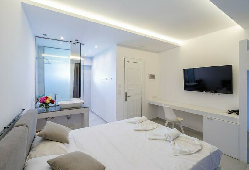 Номер Deluxe Вид на Бассейн, Lardos Bay