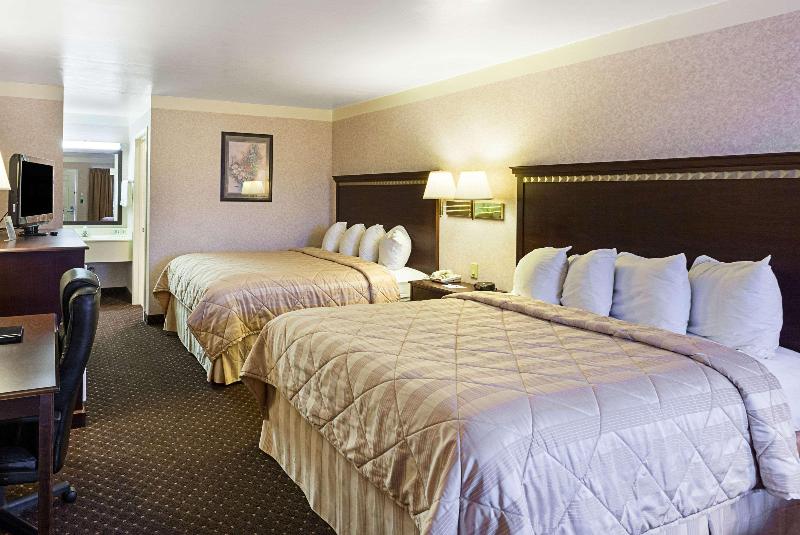 スーペリアールーム, Lardos Bay