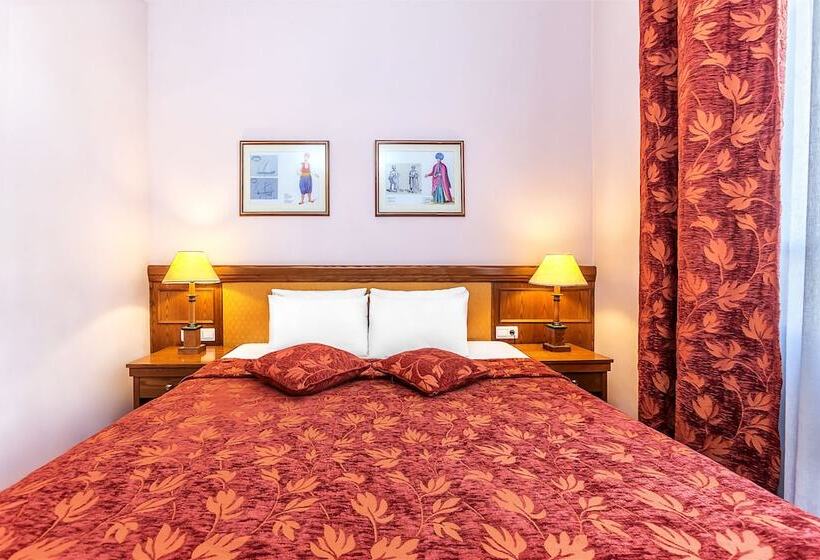 Pokój Standard, Minerva Premier