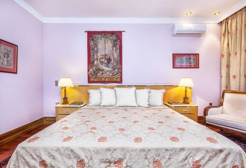 Suite, Minerva Premier