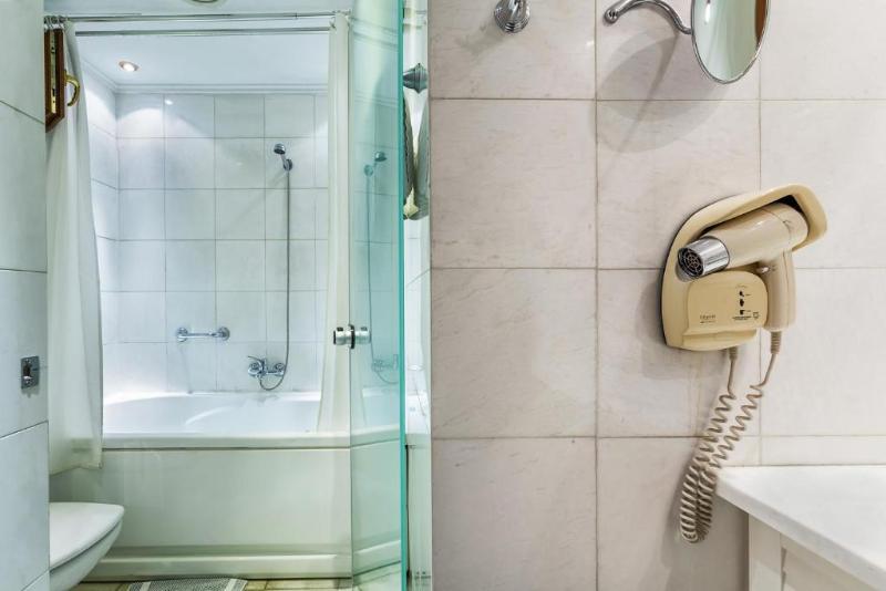 Suite, Minerva Premier