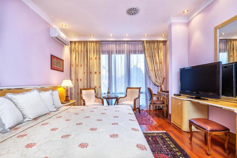 Suite, Minerva Premier