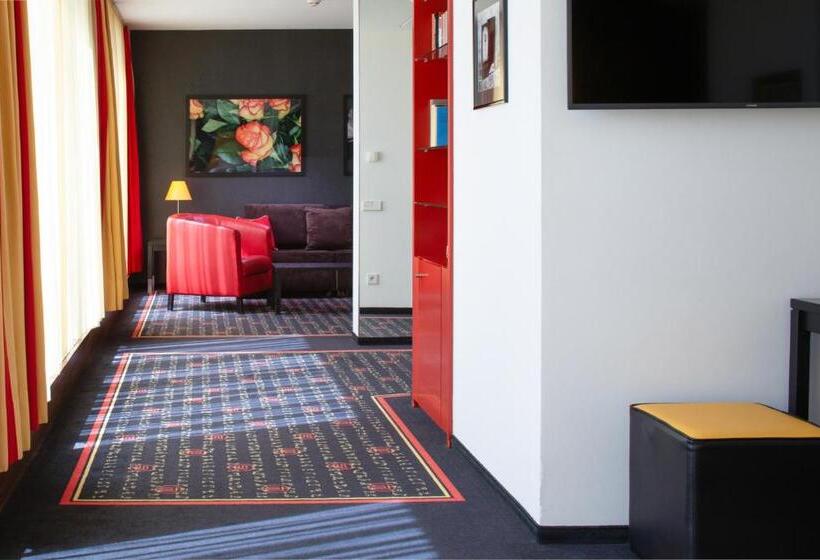 סוויטה אקזקיוטיב, Orea Hotel Angelo Praha