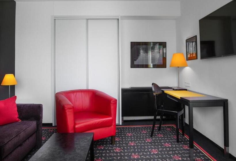 סוויטה אקזקיוטיב, Orea Hotel Angelo Praha