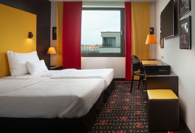 Quarto Deluxe, Orea Hotel Angelo Praha