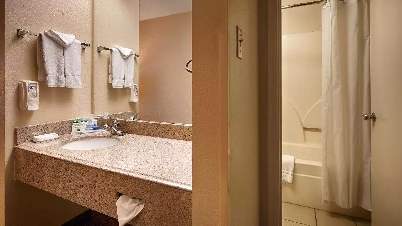 スタンダードトリプルルーム, B&b Hotel Reims Tinqueux