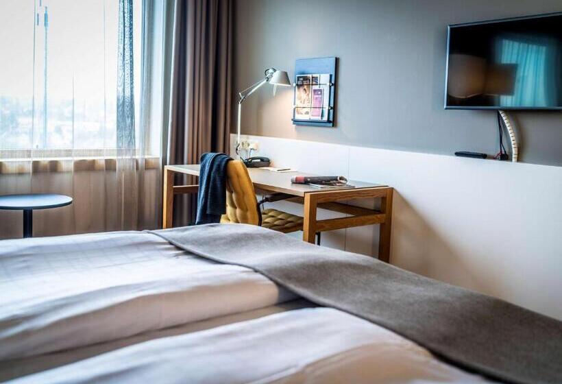 스탠다드 룸, Scandic Talk