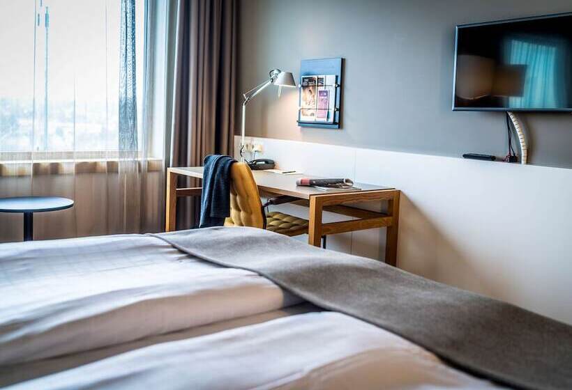 غرفة سوبيريور, Scandic Talk