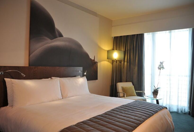 Президентский Люкс, Southern Sun Rosebank, Johannesburg