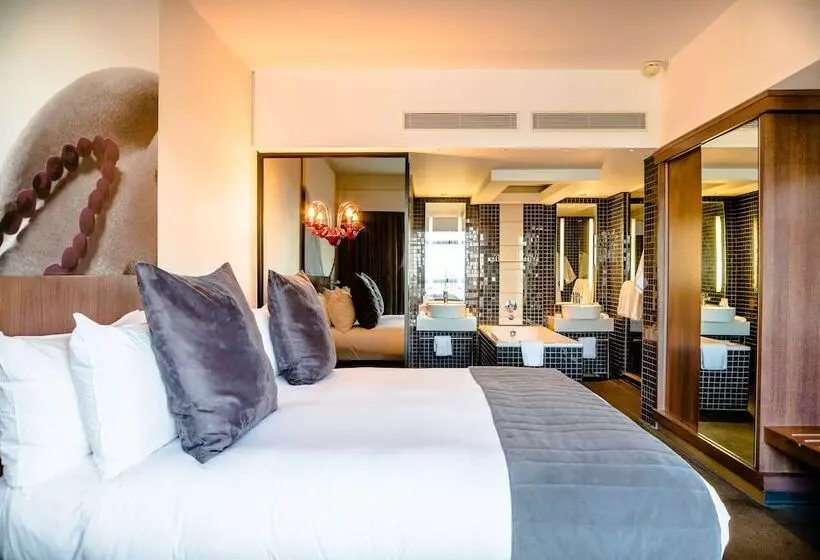 سوییت, Southern Sun Rosebank, Johannesburg