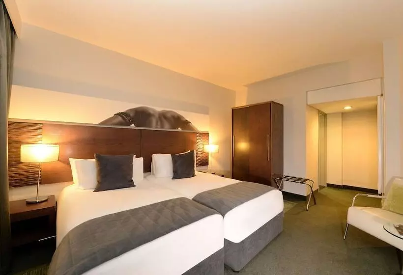 اتاق استاندارد, Southern Sun Rosebank, Johannesburg