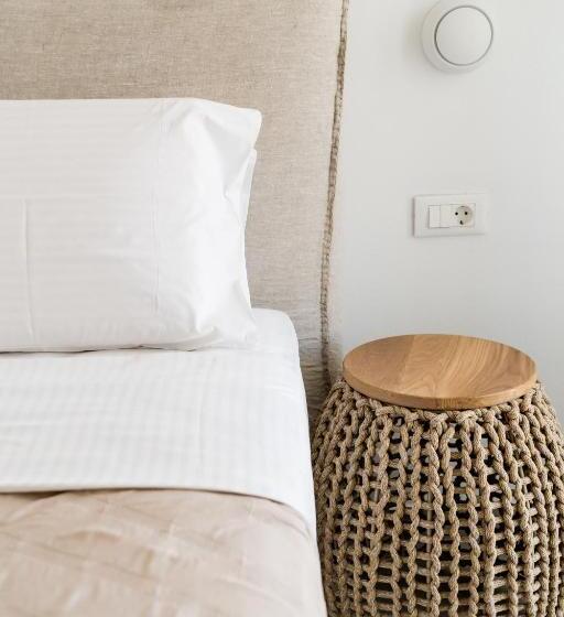 غرفة قياسية مطلّة علي البحر, Super Paradise