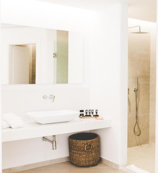 جناح ذو إطلالة, Super Paradise