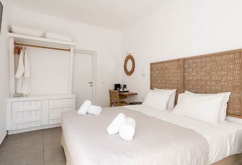 غرفة إقتصادية, Super Paradise