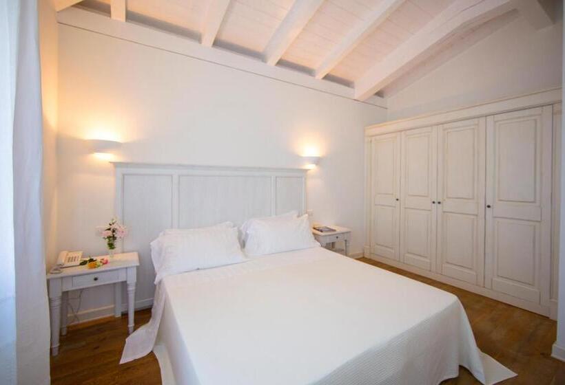 小型套房, Tarthes