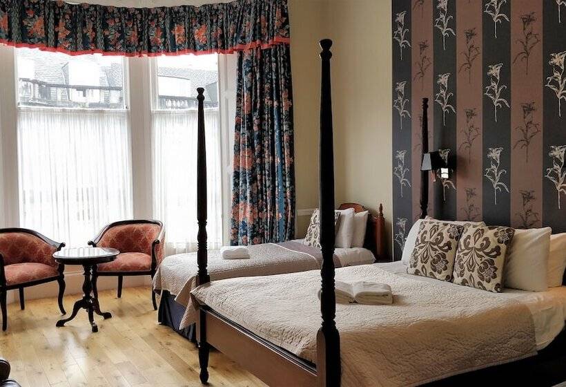 スタンダード４人部屋, The Haymarket Lairg