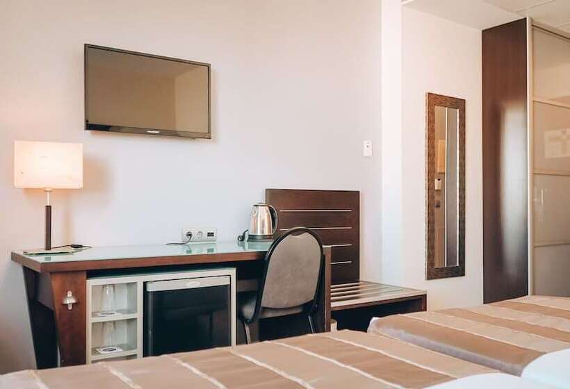 Номер Комфорт, Vertice Sevilla Aljarafe