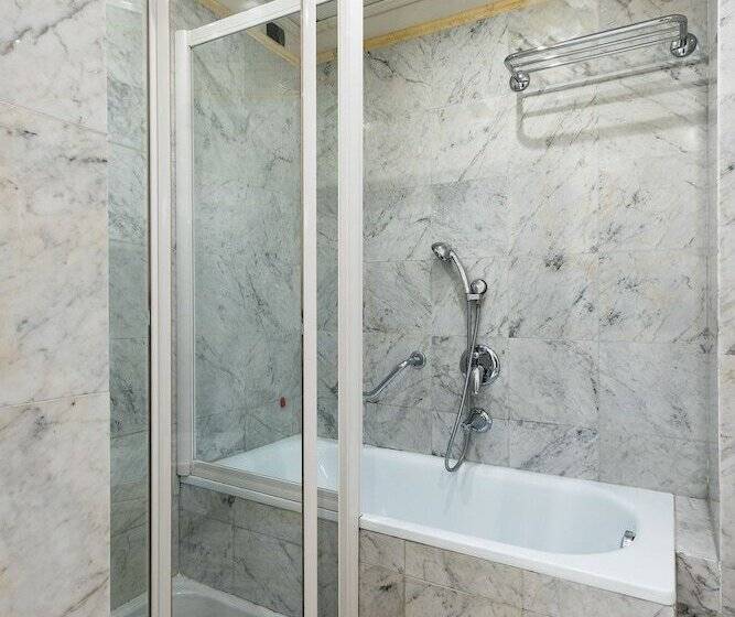 سوییت جونیور, Villa Cappugi