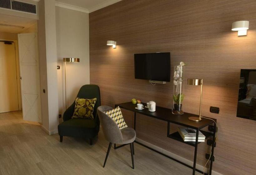 اتاق لوکس با بالکن, Villa Cappugi