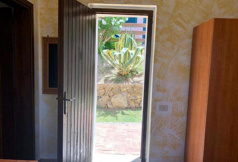 이코노미 룸, Villaggio Roller Club