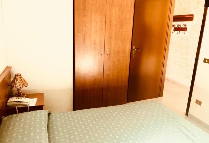 4인용 스탠다드 룸, Villaggio Roller Club