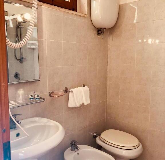 스탠다드 룸 바다 전망, Villaggio Roller Club