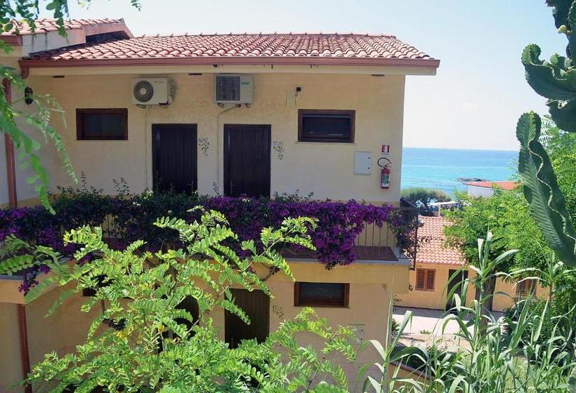 스탠다드 룸 바다 전망, Villaggio Roller Club