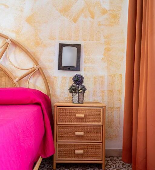 스탠다드 스튜디오, Villaggio Roller Club