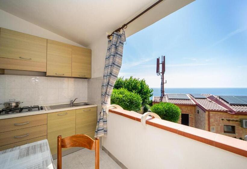 스탠다드 스튜디오, Villaggio Roller Club