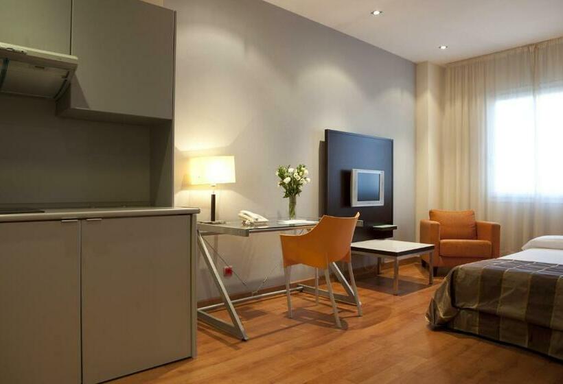 家庭间, Vertice Sevilla Aljarafe