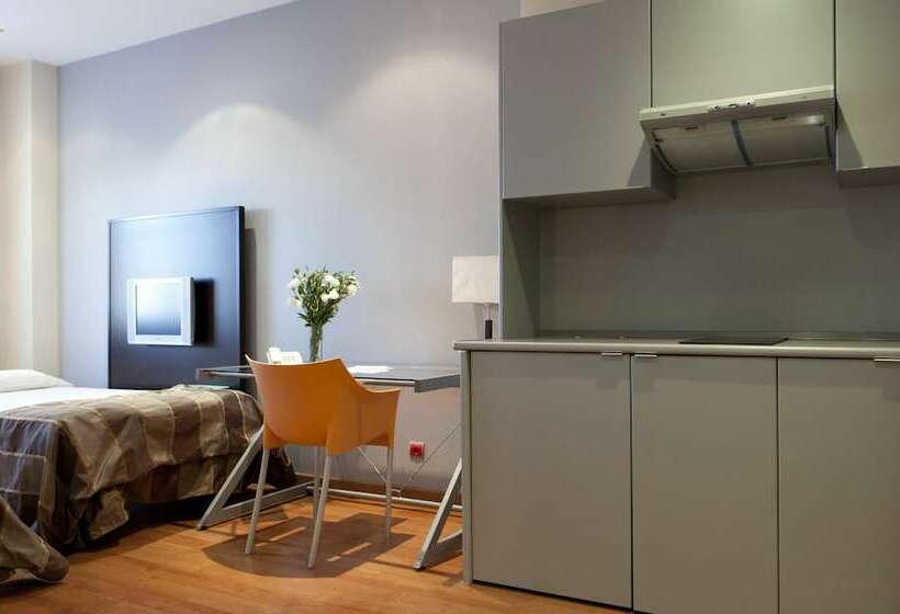 家庭间, Vertice Sevilla Aljarafe