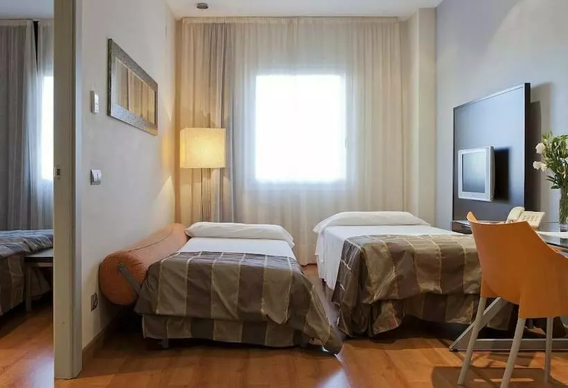 ファミリールーム, Vertice Sevilla Aljarafe