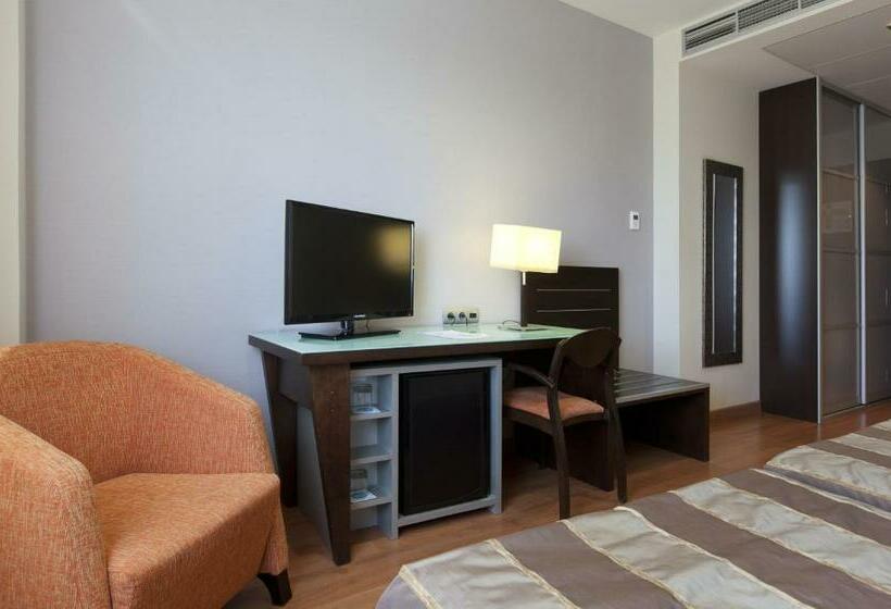 舒适型房间, Vertice Sevilla Aljarafe