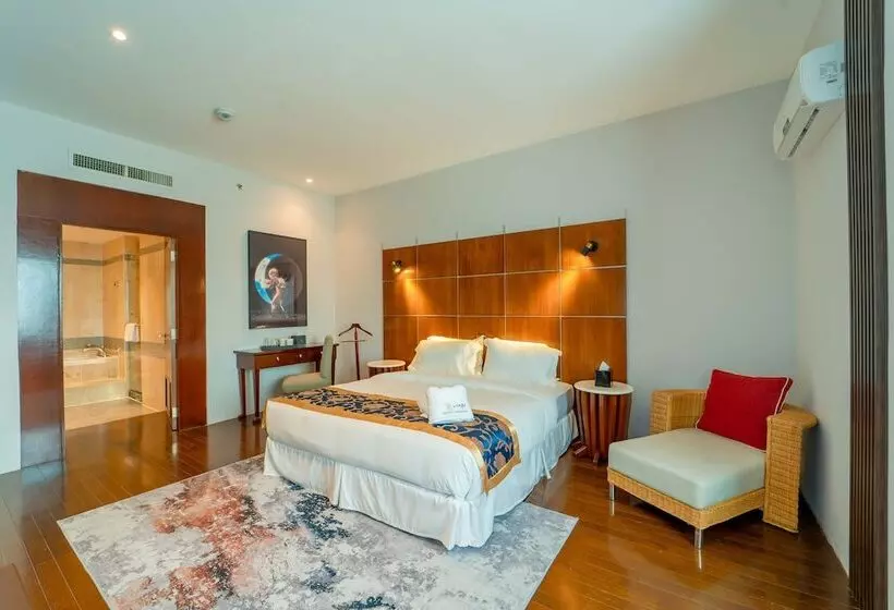 سوییت جونیور, Wings By Croske Resort Langkawi