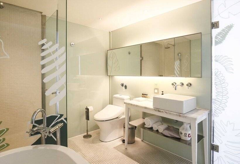 اتاق لوکس با چشم‌انداز شهر, Ambience Hotel Taipei