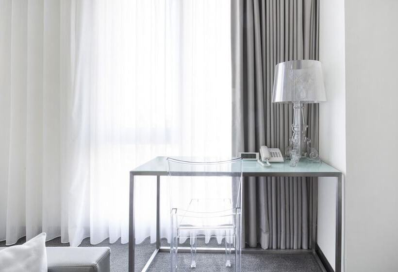 اتاق استاندارد, Ambience Hotel Taipei