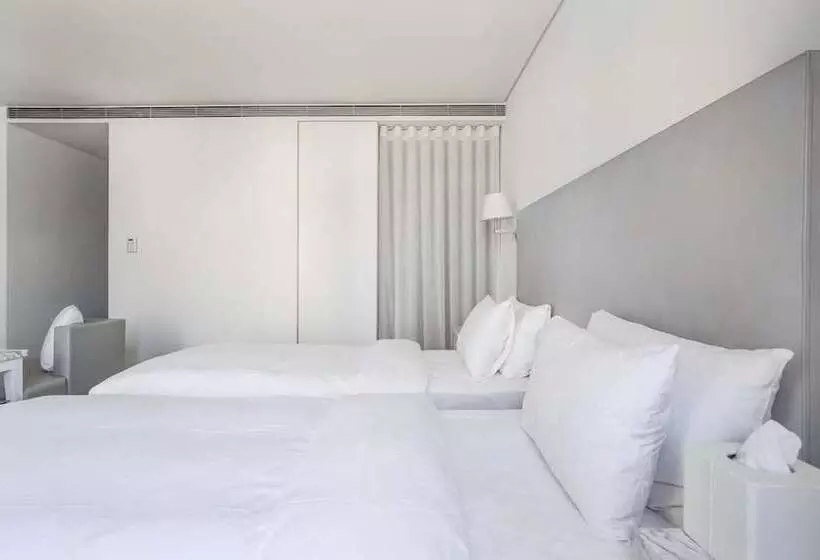 اتاق استاندارد, Ambience Hotel Taipei