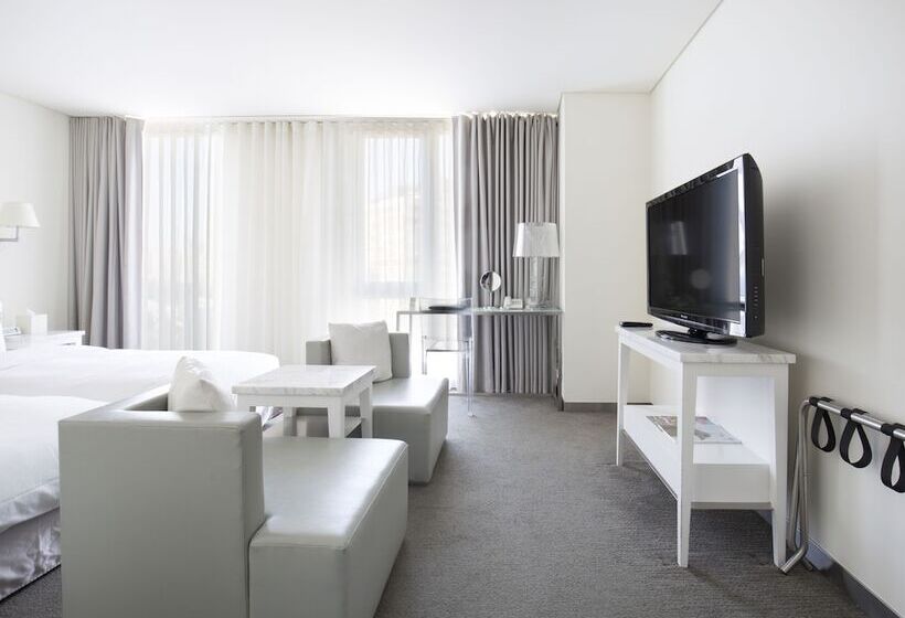 اتاق استاندارد, Ambience Hotel Taipei