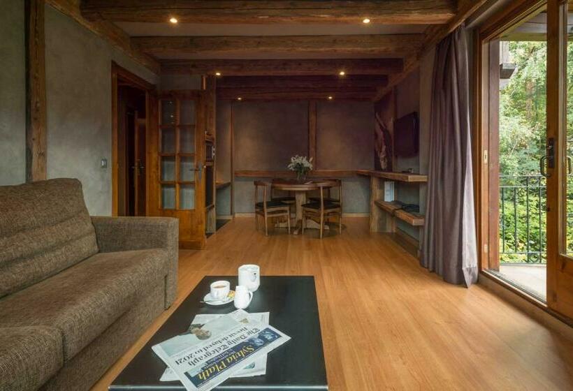 סוויטה, Anyospark Mountain & Wellness Resort