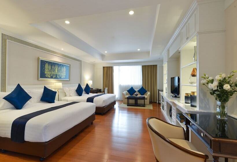 اتاق خانوادگی, Centre Point Silom