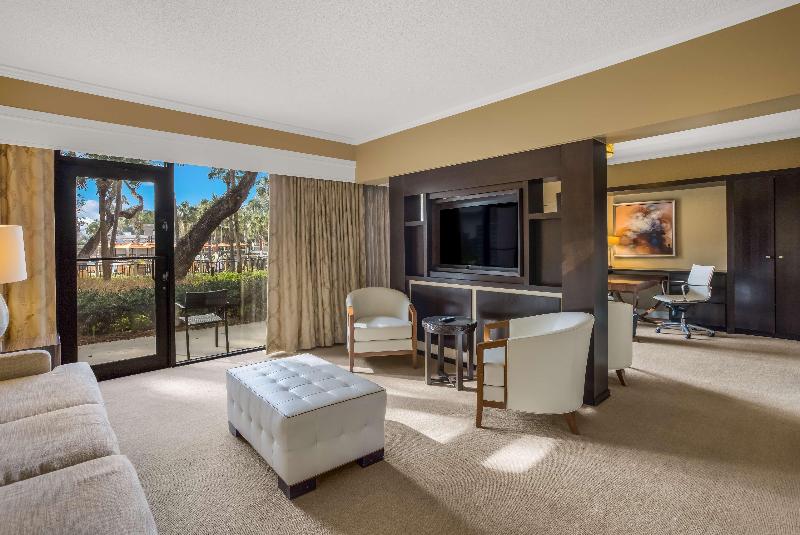 디럭스 룸, Courtyard By Marriott Phuket, Patong Beach Resort